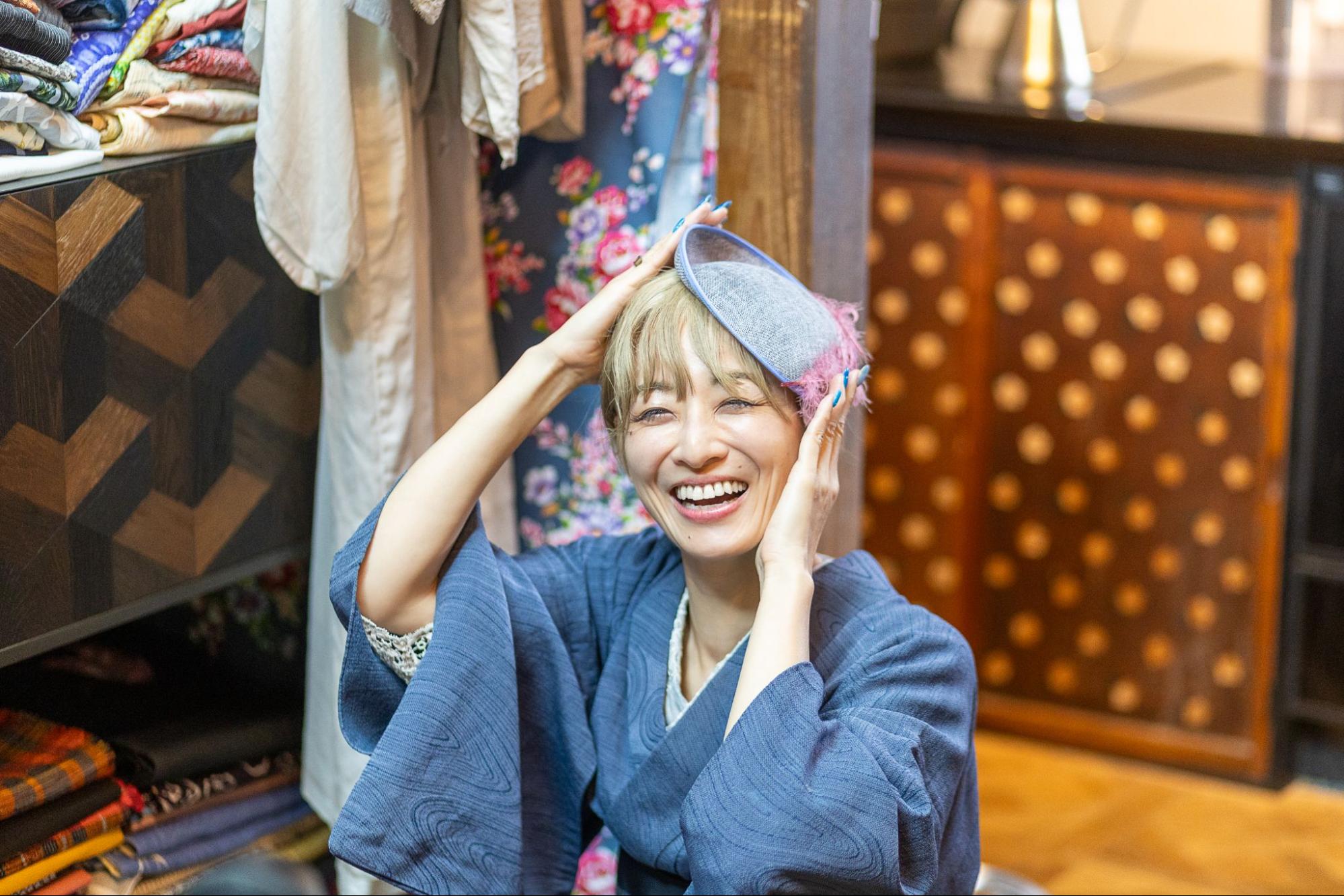 「ちょっとつけるのどうなん？って思うかもしれませんが、つけちゃうと自分からは見えないし、軽いので、意外と気にならないです（笑）」（天野さん談）