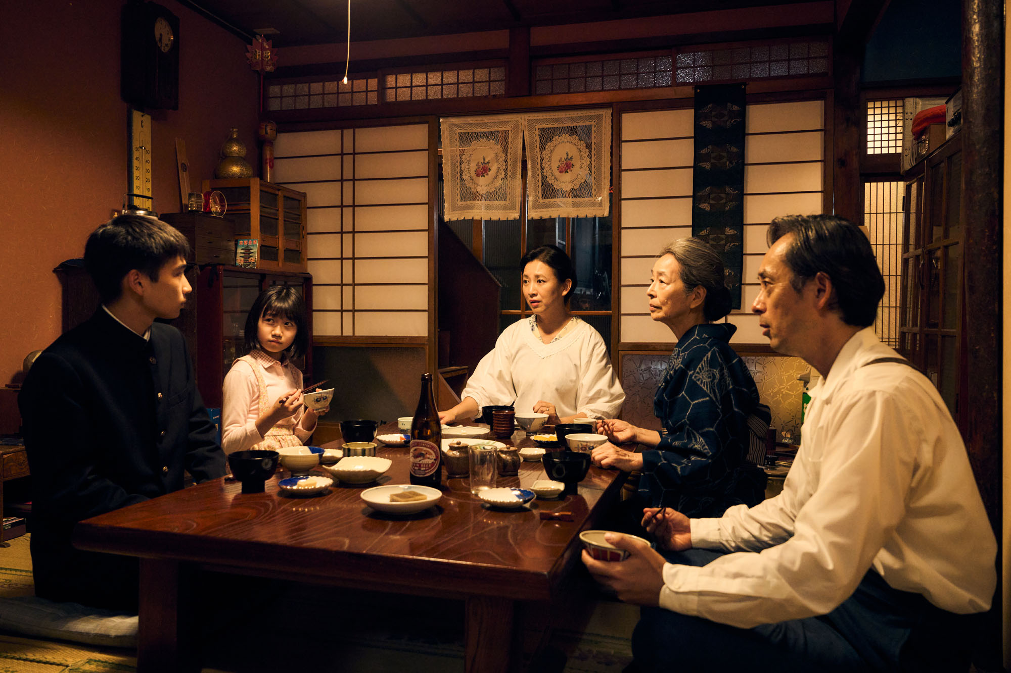 ©2026 映画「遥かな町へ」BARCOS