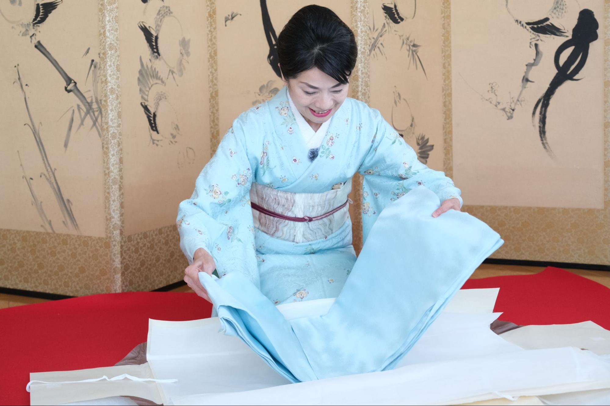 爽やかな単衣の色無地