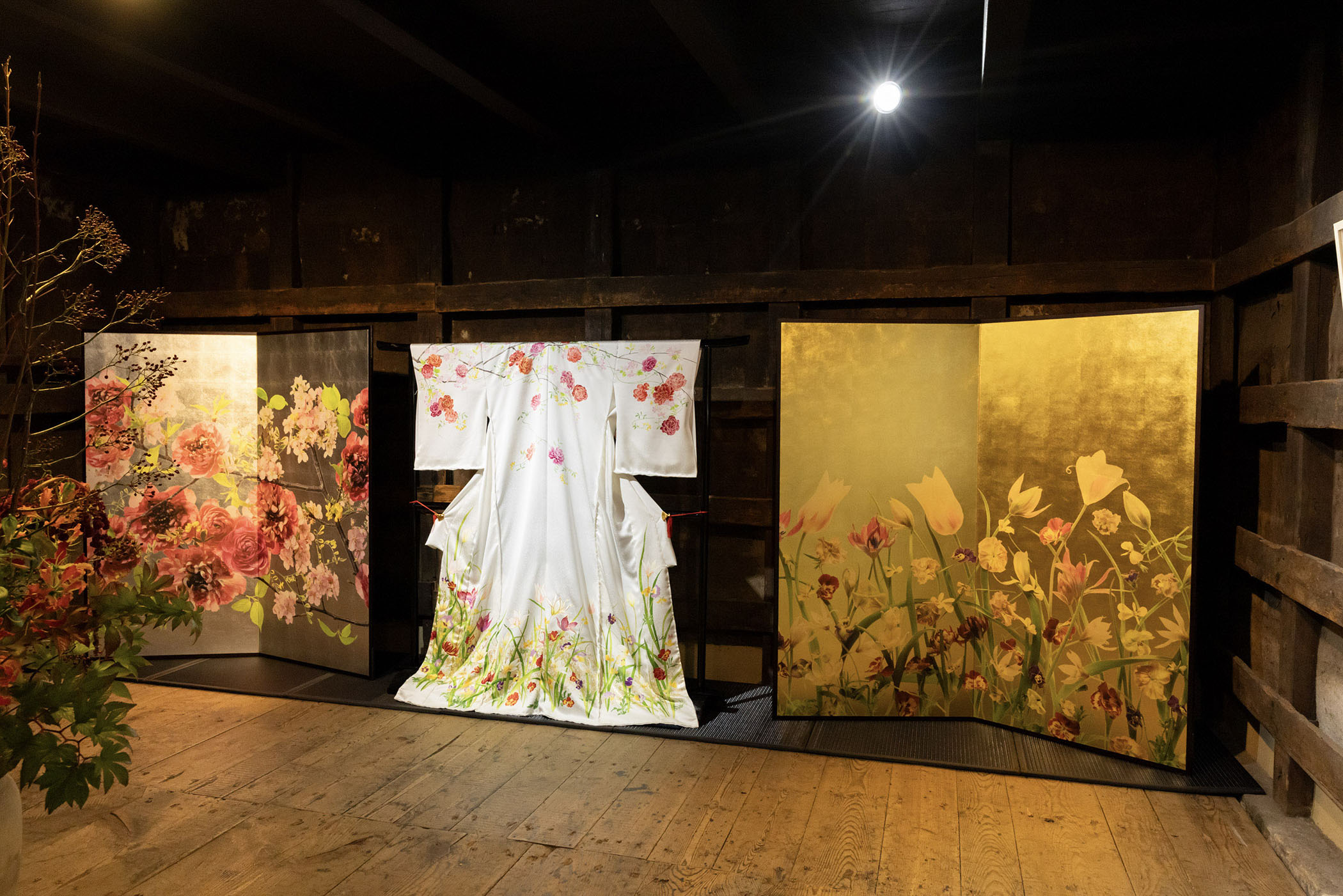 グラフィックアート（川崎景太）×京友禅（染匠市川）――新たなる挑戦の証。『Keita Kawasaki　HANA GRAPHIC ART Exhibition in KYOTO』