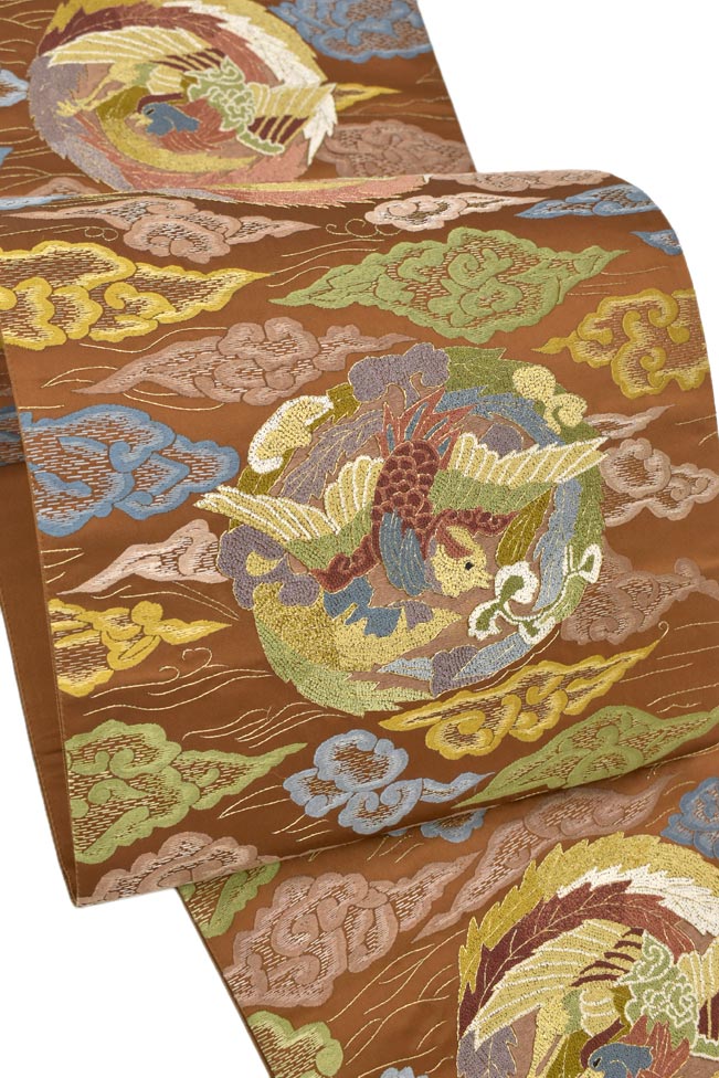 中古市明日迄 大決算中古市 相良刺繍 特選総手刺繍袋帯 御仕立て上がり 中古美品 彩雲鳳凰丸文 細密な縫いの技 圧巻の刺繍 美 京都きもの市場 日本最大級の着物通販サイト 中古市明日迄 大決算中古市 相良刺繍 特選総手刺繍袋帯 御仕立て上がり 中古美品 彩雲鳳凰丸文 細密な縫いの技 圧巻の刺繍 美 京都きもの市場 日本最大級の着物通販サイト