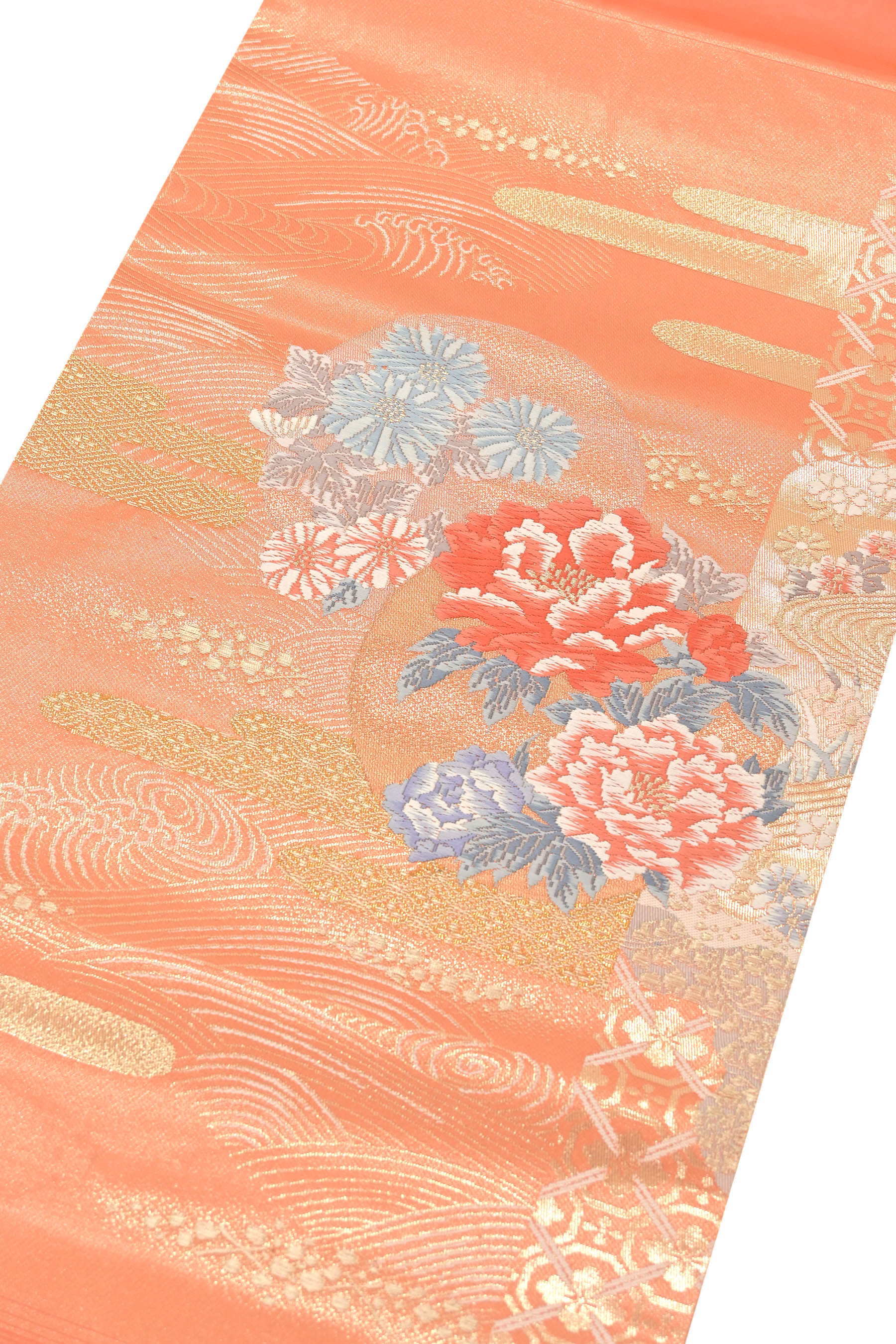 ◎【きちんとしたお席にも！】 ～錦本金箔・二重織～ （仕・中古品） 創作正絹九寸名古屋帯 「牡丹波霞有職献上」 ☆女性らしい華やぎと気品。上品な和姿に！