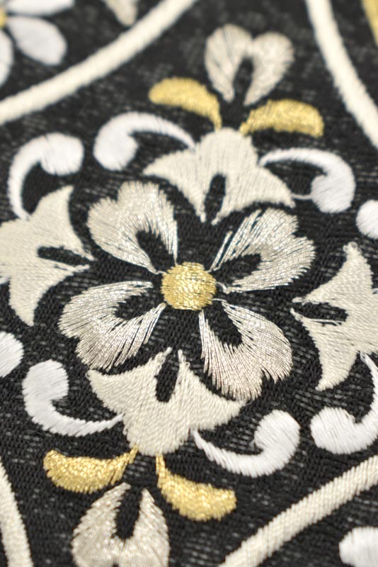 【大光】 特選西陣織総刺繍袋帯 「富彩七宝華文」 見惚れる和のエレガンス… 繊細な刺繍に魅了!