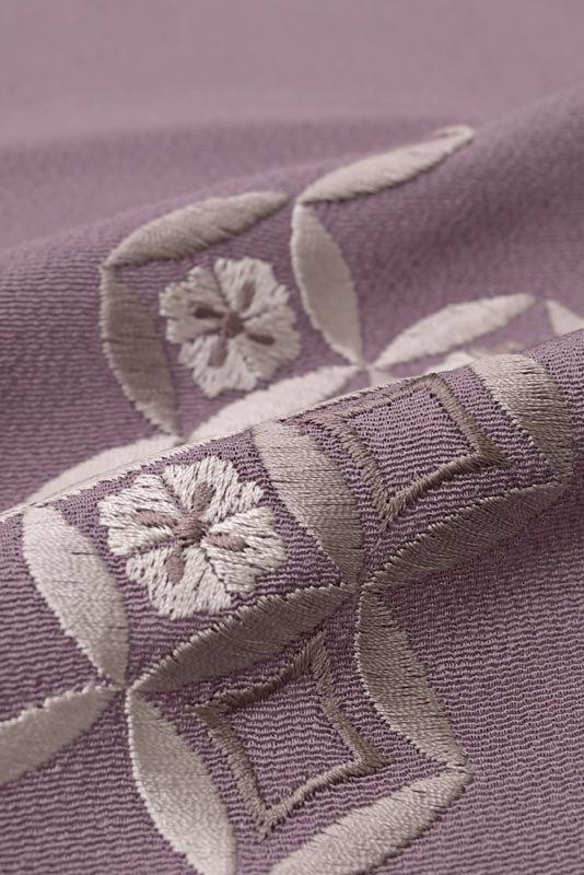 衿秀] ちりめん刺繍帯揚げ 花菱七宝文様 (03)古代紫 ＃カジュアル|京都きもの市場【日本最大級の着物通販サイト】