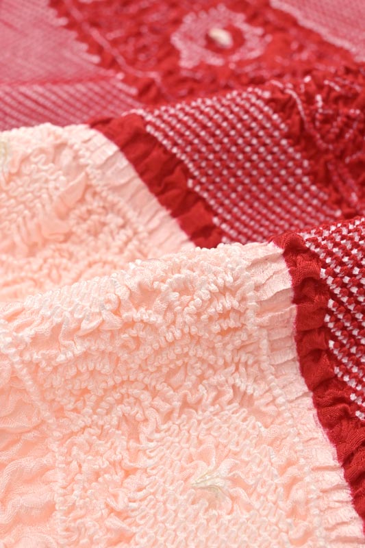 振袖用] 正絹総絞り帯揚げ 赤×薄ピンク|京都きもの市場【日本最大級の着物通販サイト】