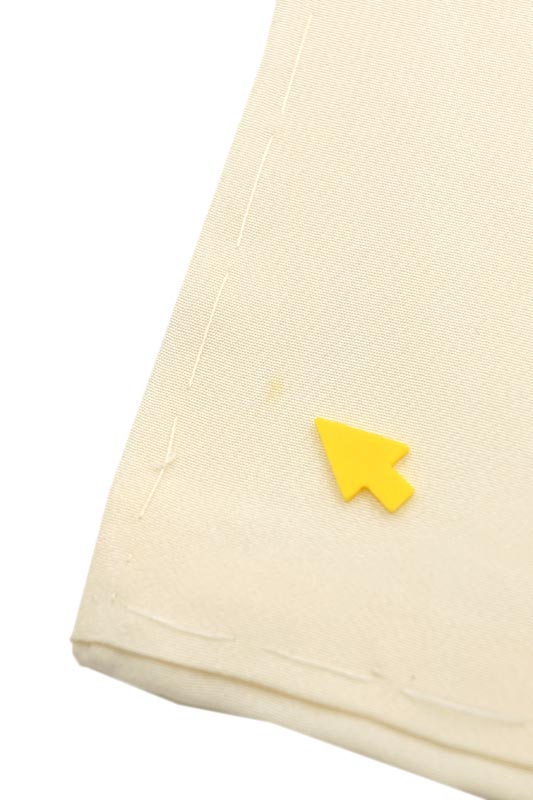 【染繍美術　大彦】 【百貨店扱い品】 特選東京友禅本手刺繍色留袖 ≪御仕立て上がり・中古品≫ 「故山」 この上なき存在感！  江戸染繍、最高峰の逸品がまさかの価格！ 身丈156　裄64.5