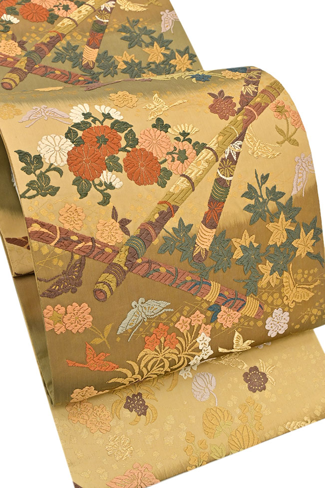 毎日お得な掘り出し品！” 【山喜織物 紹巴萬葉】 特選西陣紹巴織全通袋帯 ≪御仕立て上がり・中古美品≫ 「波涛吉祥菱文」 織り描く美術品。  繊細な糸目のような織味！ 萬葉 紹巴織 全通 袋帯