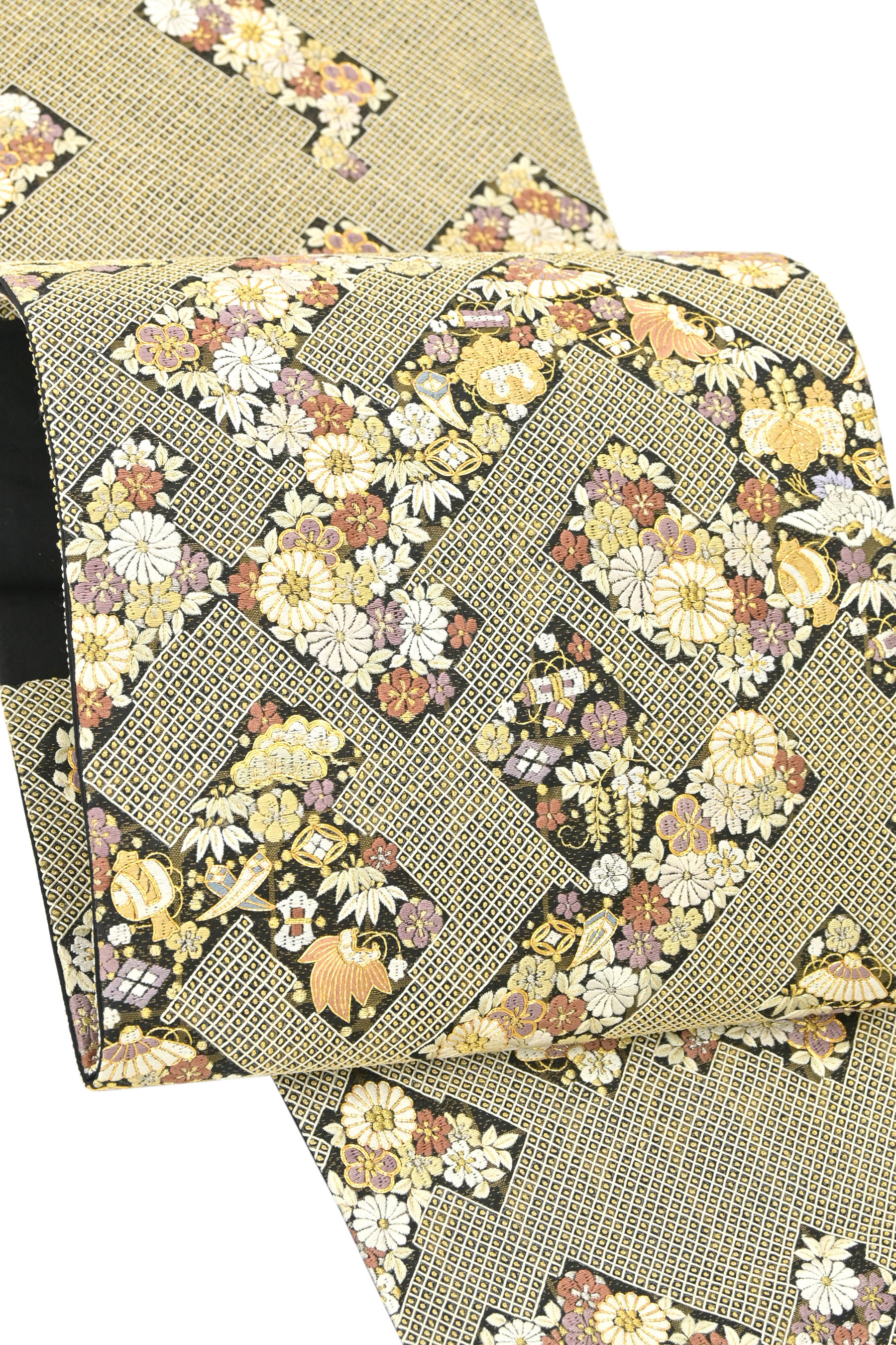 帯帯関連小物袋帯袋帯　総刺繍　四季花　六通　美品