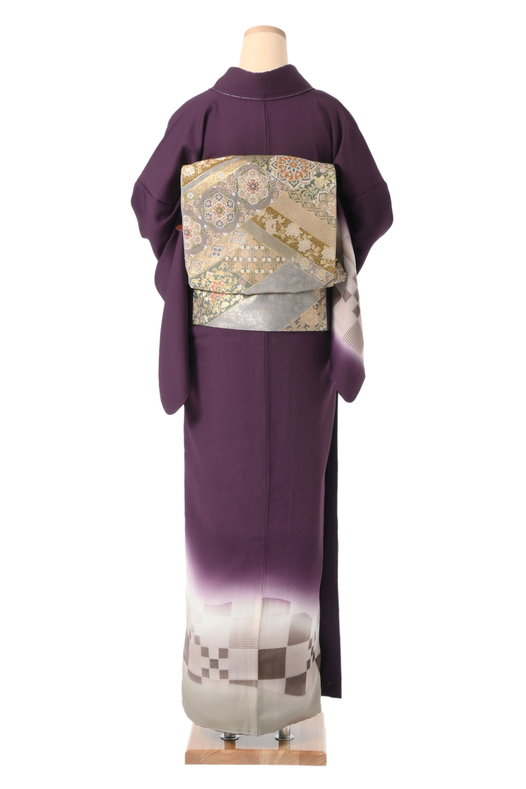 ”Web限定販売！”≪お仕立て上がり・中古美品≫「訪問着：茶屋辻草花文・灰桜色」身丈167.5　裄70