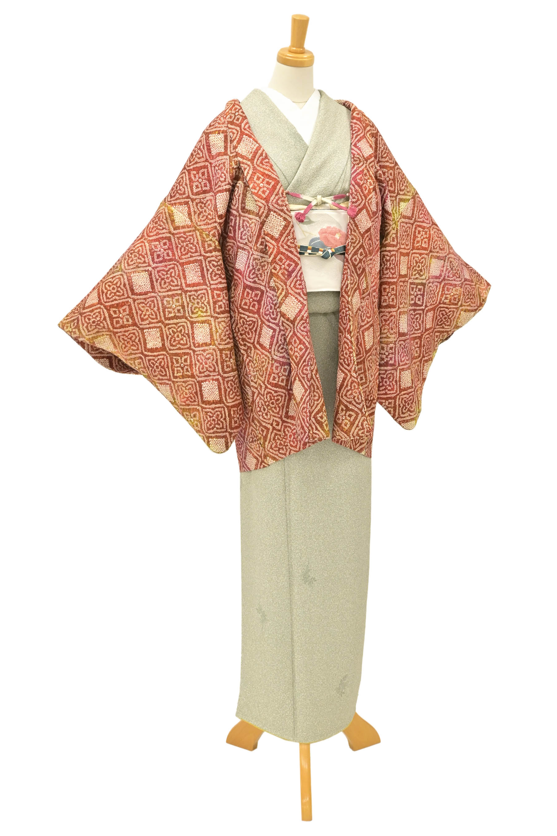 Web限定販売品！” 【アンティーク着物】（仕・中古美品） 創作