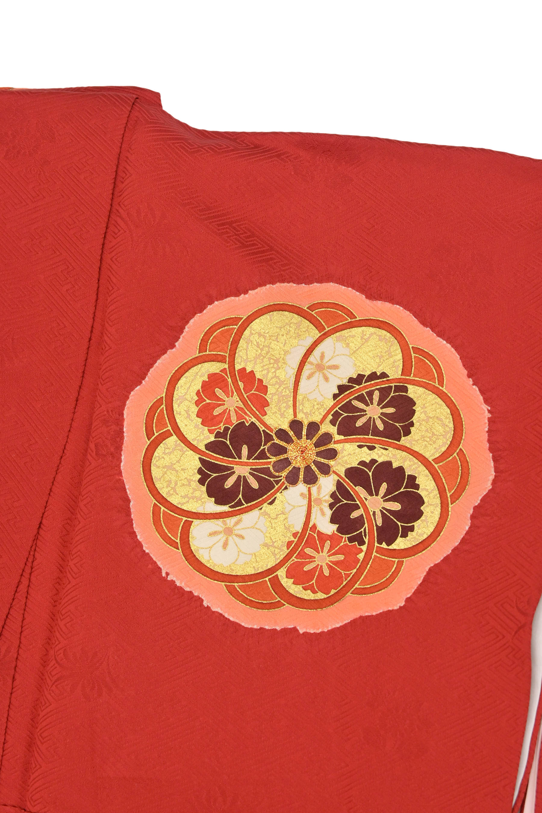 豪華赤地に白梅ゴールド扇金駒刺繍振袖