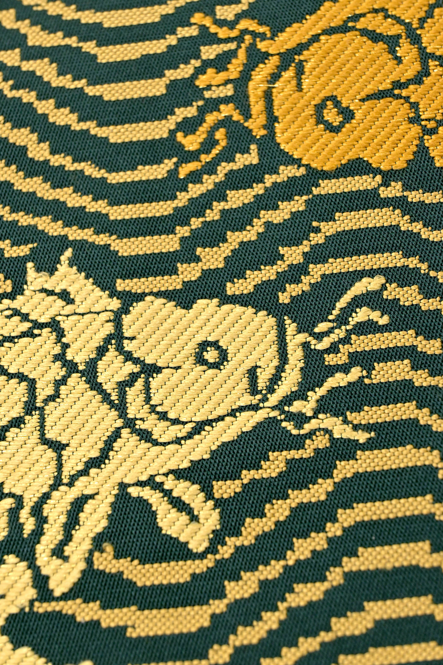 龍村平蔵荒磯緞子