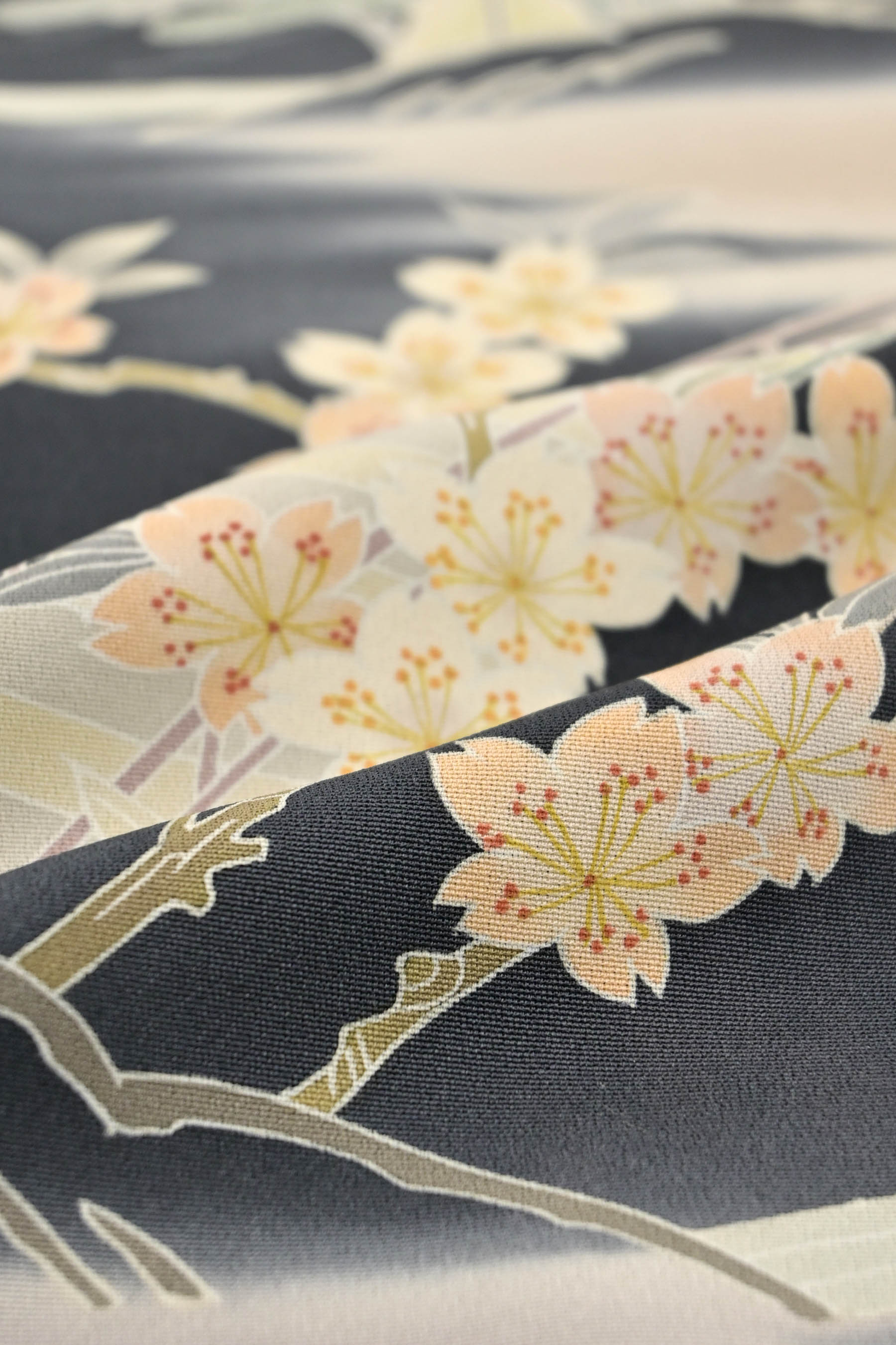 一右衛門No.2165 訪問着 22枚まとめ売り 分厚 京友禅 刺繍 手 一右衛門No.2165 訪問着 22枚まとめ売り 分厚 京友禅 刺繍 手