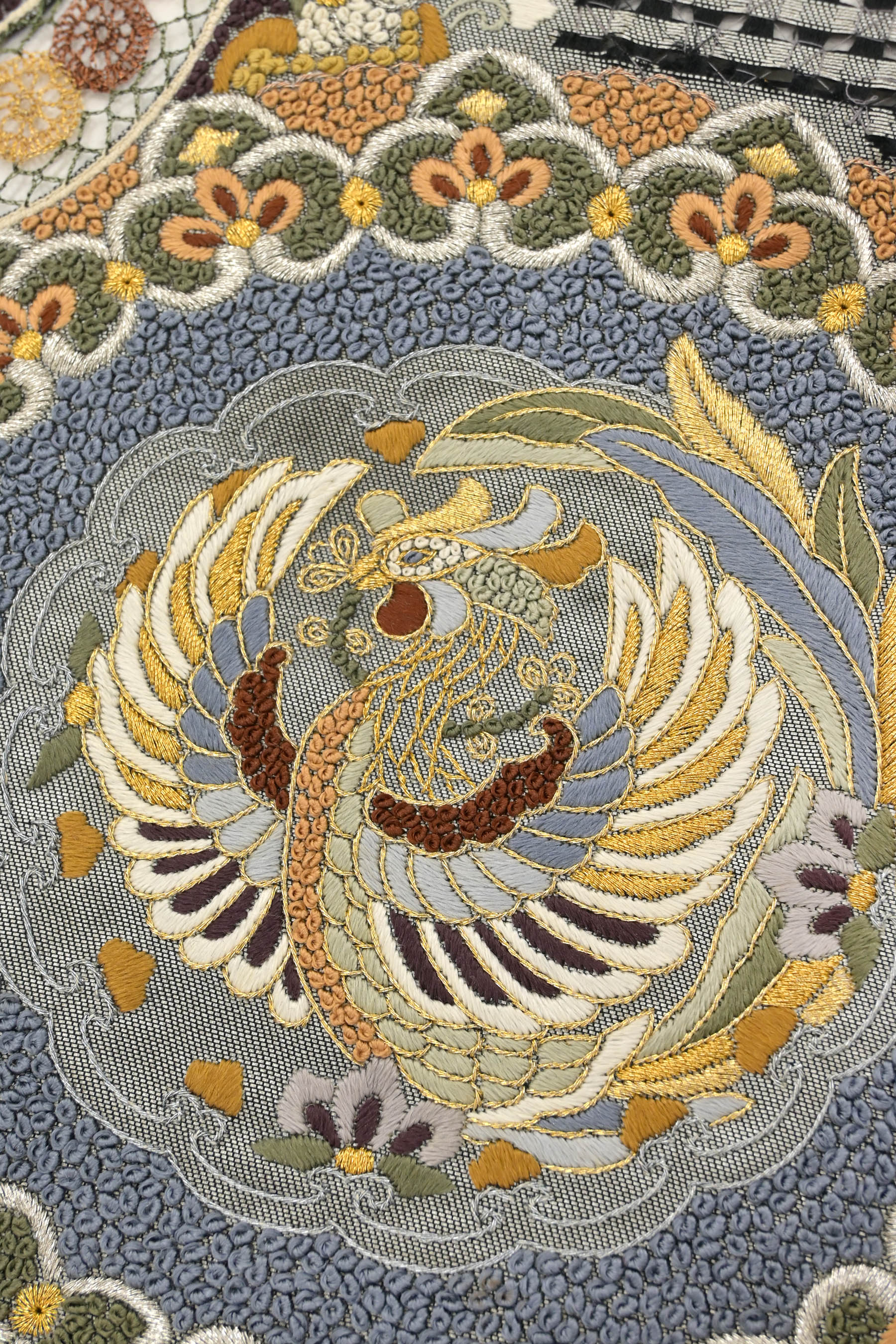 美品 袋帯 鳳凰 桜 朱色 シルバー 金糸 長さ4m78cm フォーマル 正絹