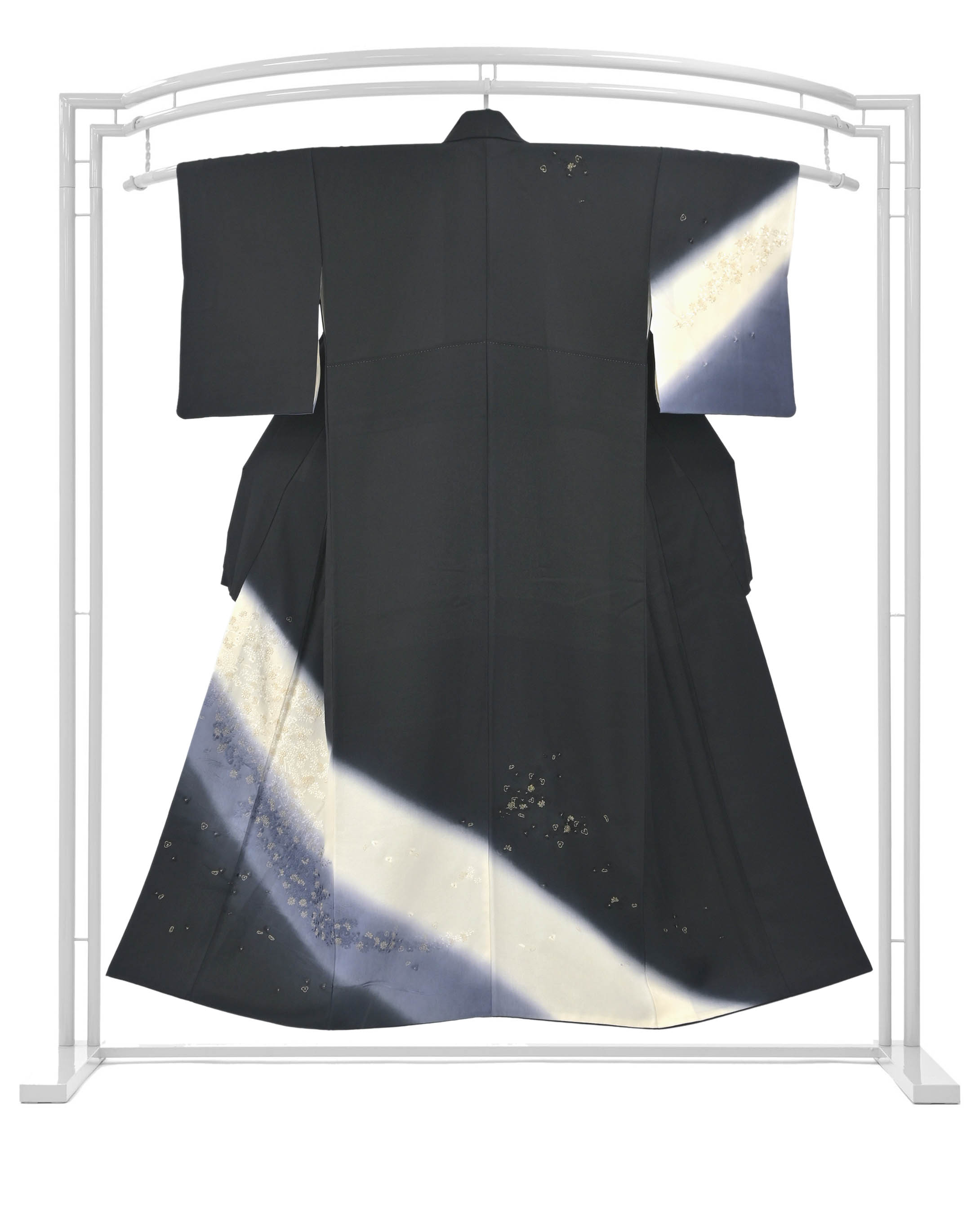 RE ARRIVAL/再入荷 特選総刺繍訪問着 ≪御仕立て上がり・中古美品≫ 「宝煌華丸文 着物・浴衣