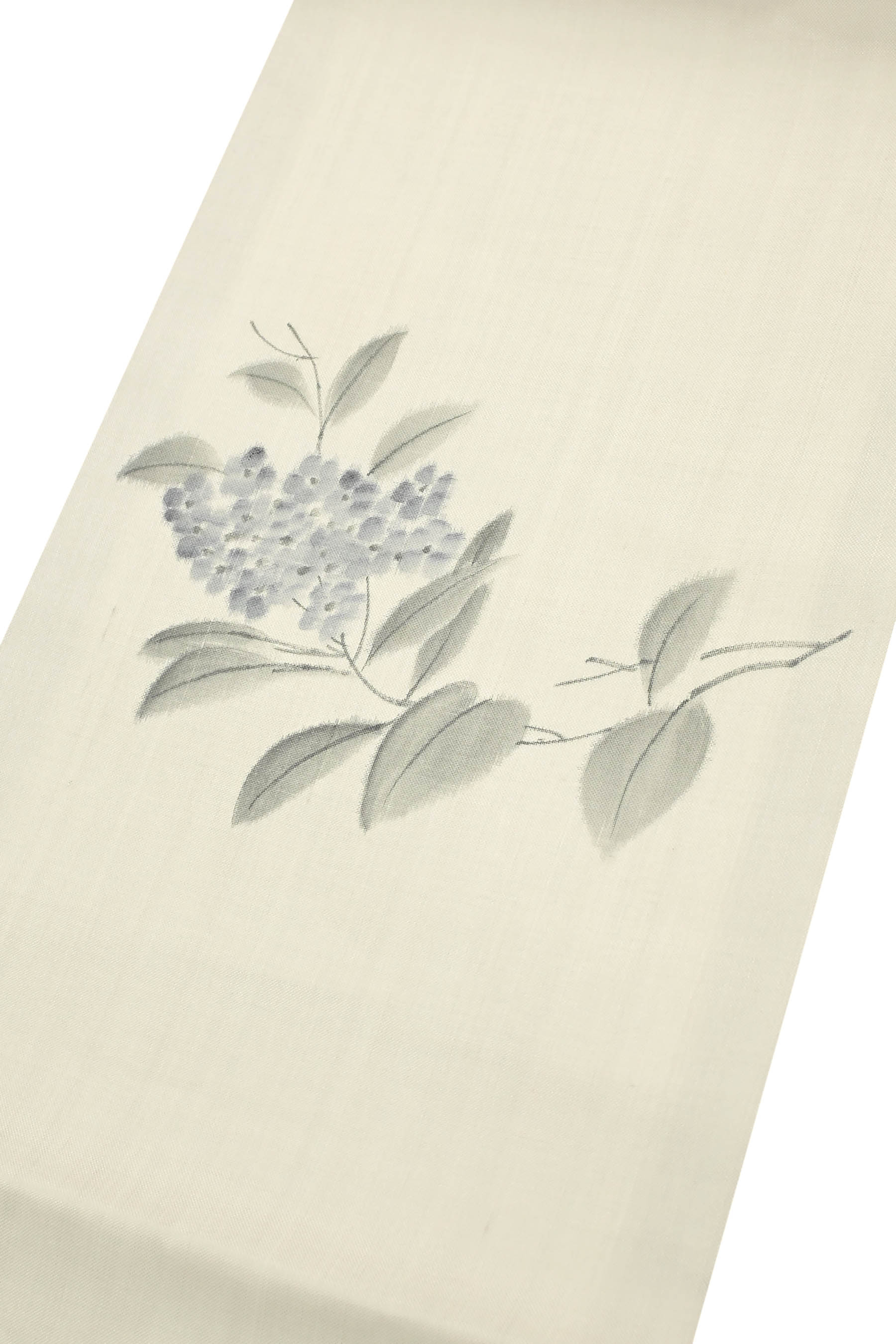 紗紬　ほぼ新品　国内手縫い　正絹お値下しました 夏物最終クリアランス】 めぐる季節に！夏物（仕立上がり・中古） 正絹